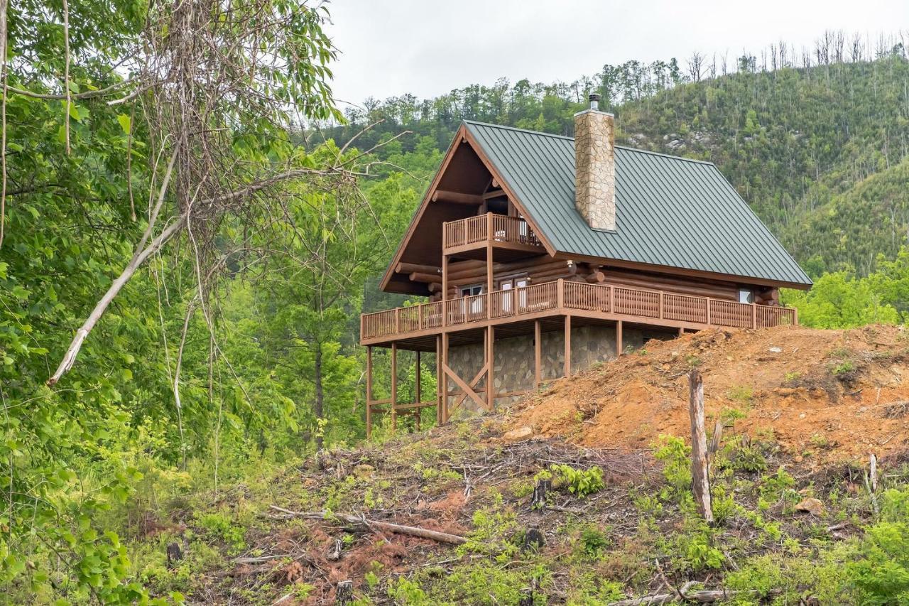 Sky Views - Panoramic Views Cabin Гетлинбург Екстериор снимка
