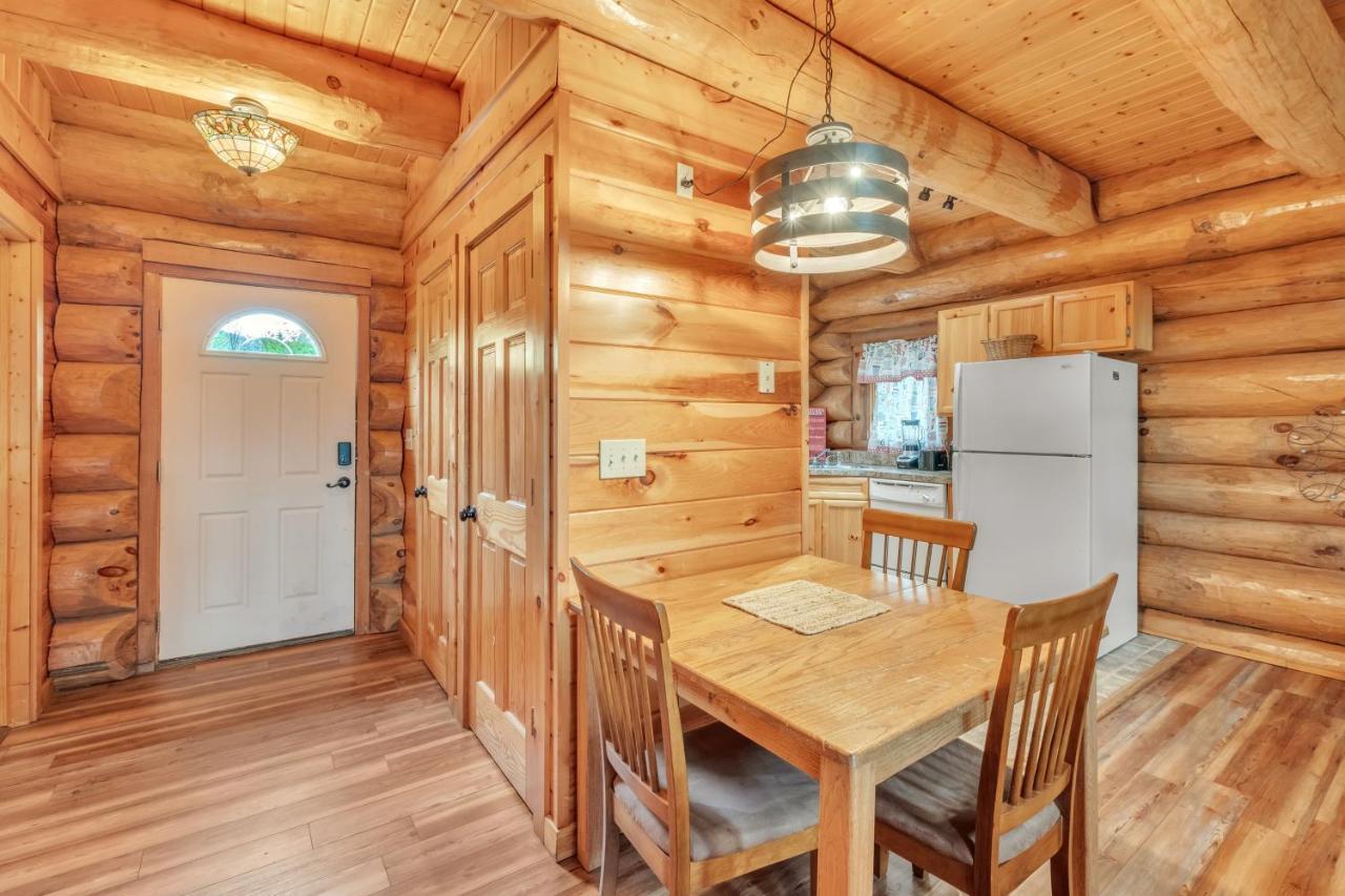 Sky Views - Panoramic Views Cabin Гетлинбург Екстериор снимка